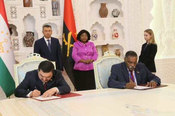 Consultas políticas entre Angola e Tajiquistão