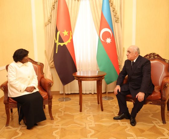 VPR mantém em Baku encontro de cortesia com Primeiro-Ministro do Azerbaijão